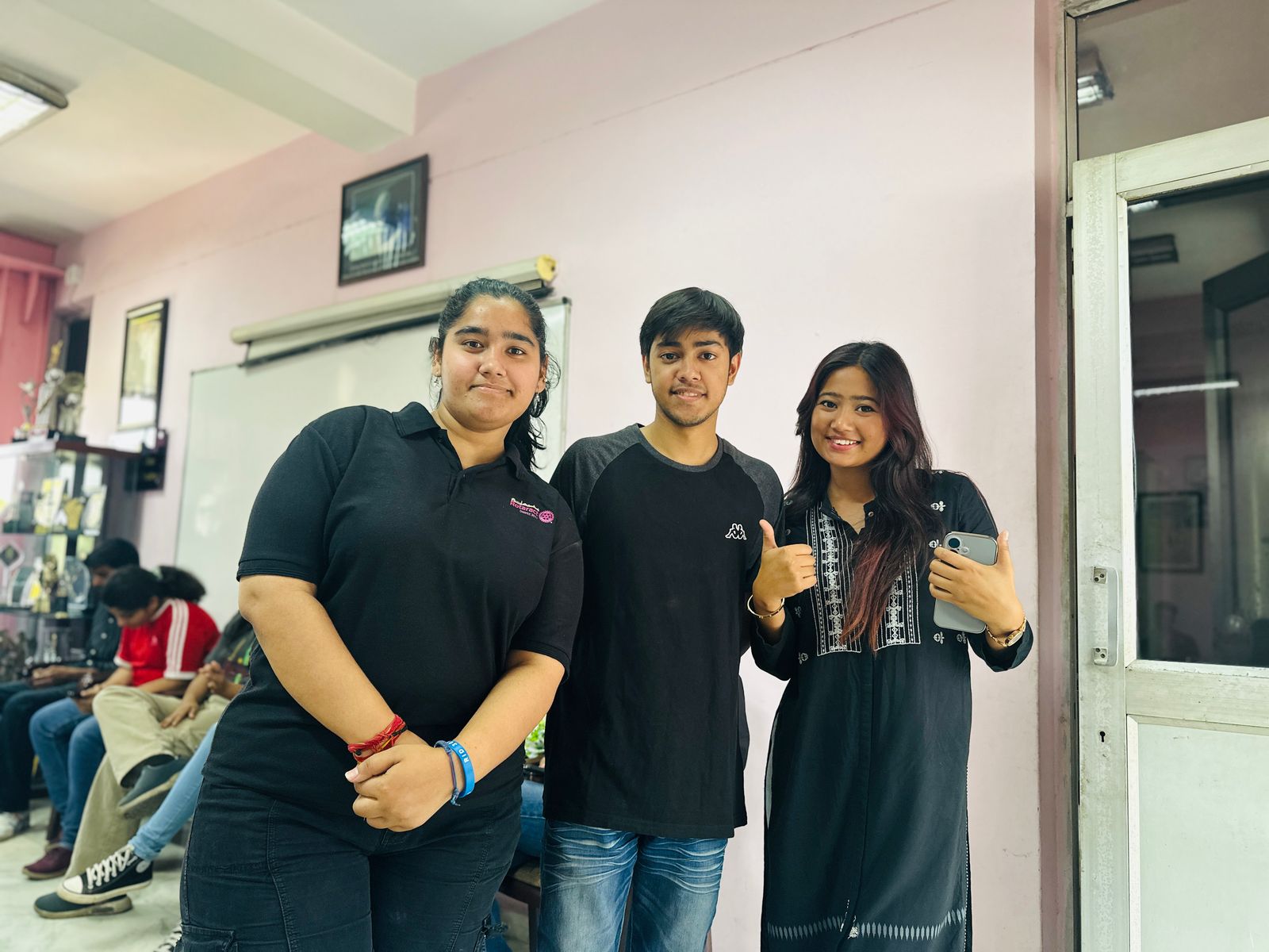 spine and orthopedic awareness camp in dav college faridabad by best spine doctor i delhi india 2