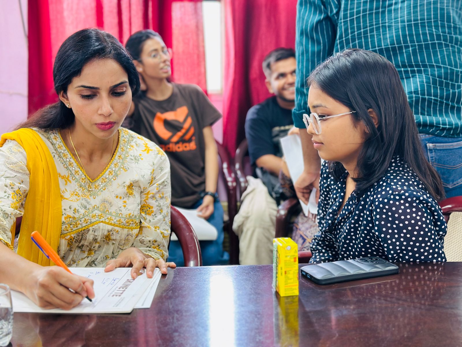 spine and orthopedic awareness camp in dav college faridabad by best spine doctor i delhi india 5